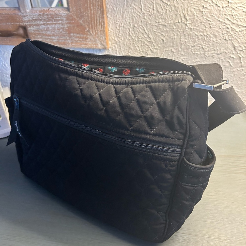 Vera Bradley purse/cross body bag.